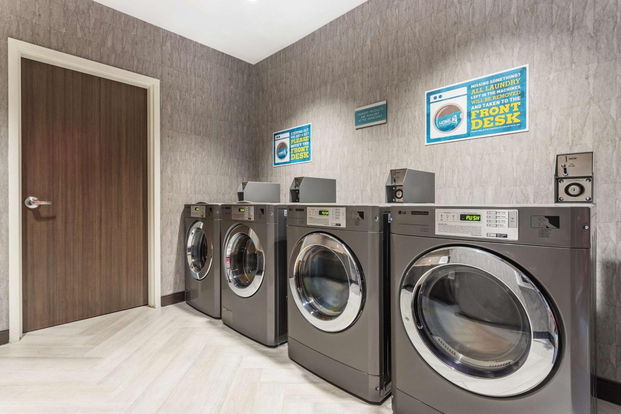 Home2 Suites By Hilton Cedar Rapids Westdale Экстерьер фото